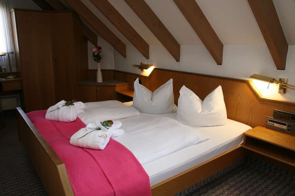 Hotel Mohren Ochsenhausen Rum bild
